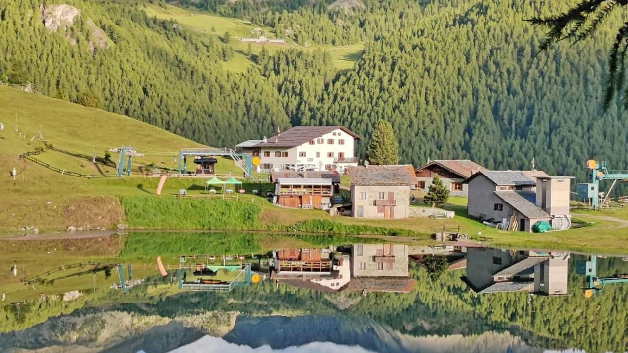 Locanda Ristorante Bar Del Lago Chamois Kültér fotó