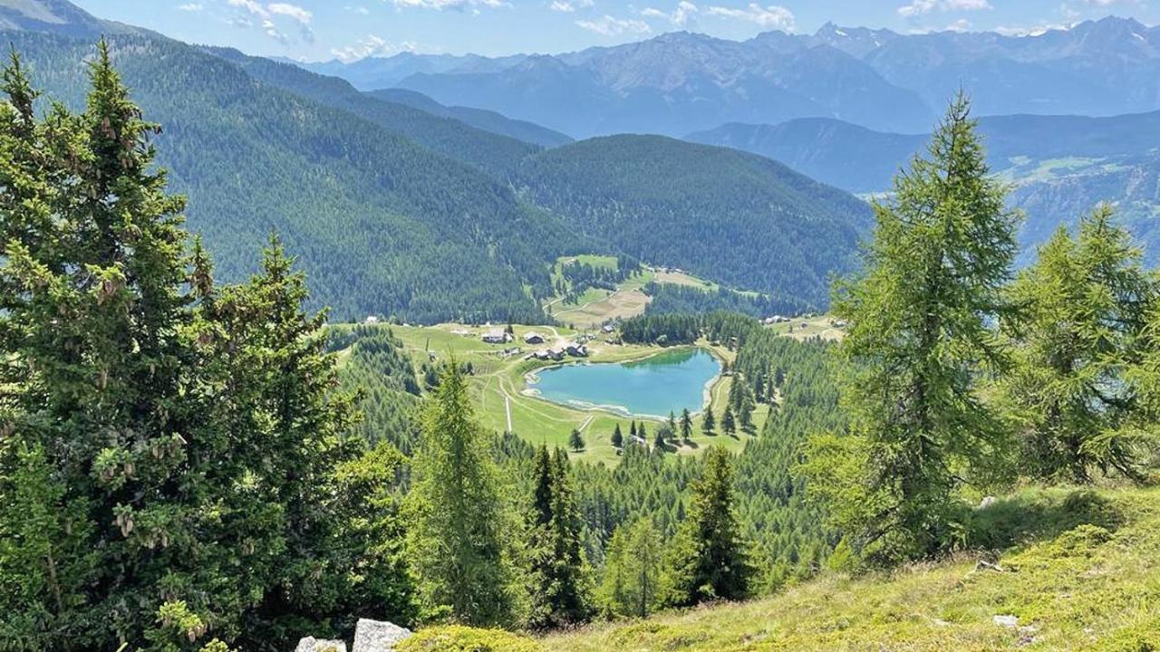 Locanda Ristorante Bar Del Lago Chamois Kültér fotó