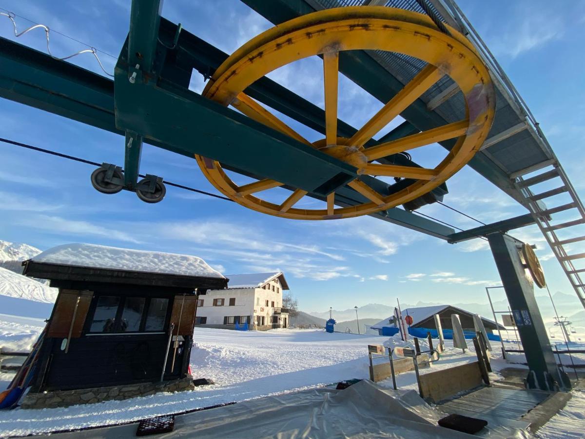 Locanda Ristorante Bar Del Lago Chamois Kültér fotó
